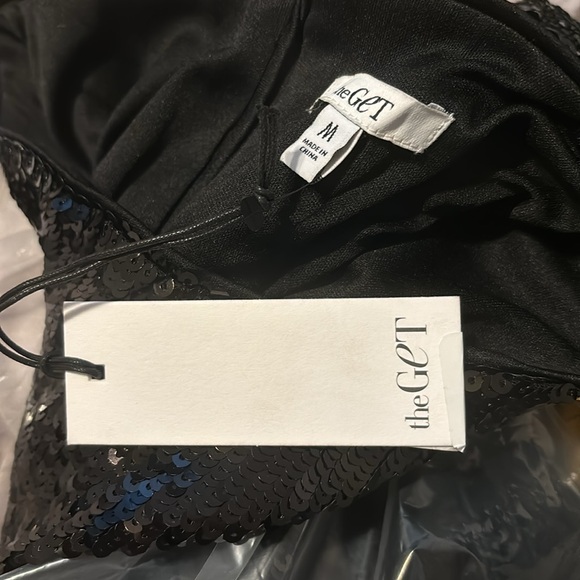 NWT Black Sequins Sleeveless Top - Picture 4 of 4